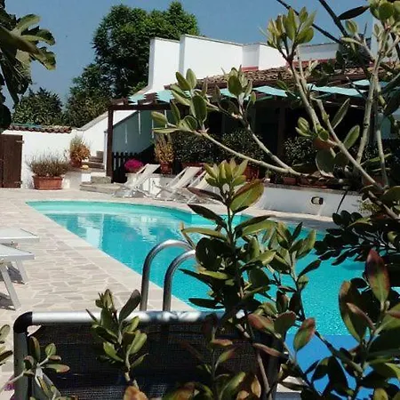 Casa Augusto * Uggiano La Chiesa