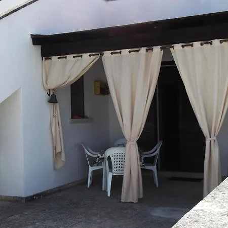 Casa Augusto 別荘 ウッジャーノ・ラ・キエーザ