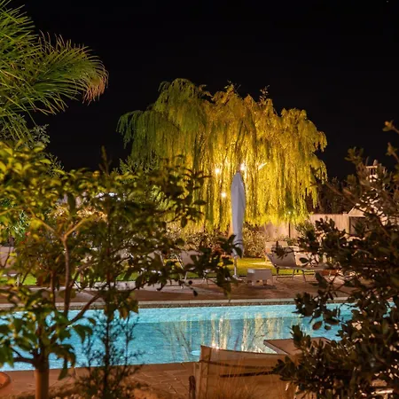 Casa Augusto * ウッジャーノ・ラ・キエーザ