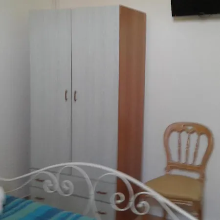 Casa Augusto Uggiano La Chiesa